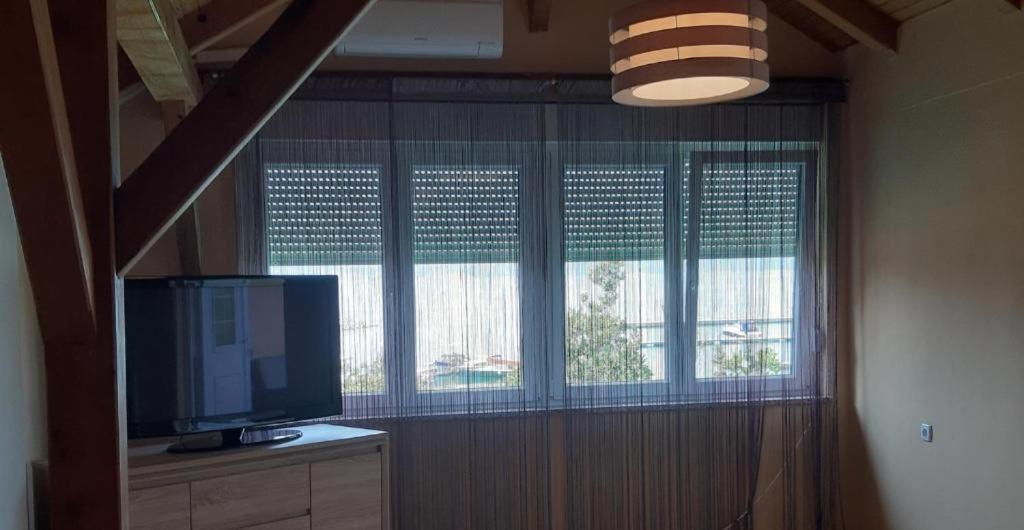 Apartmani Stara Posta Novi Vinodolski Zewnętrze zdjęcie